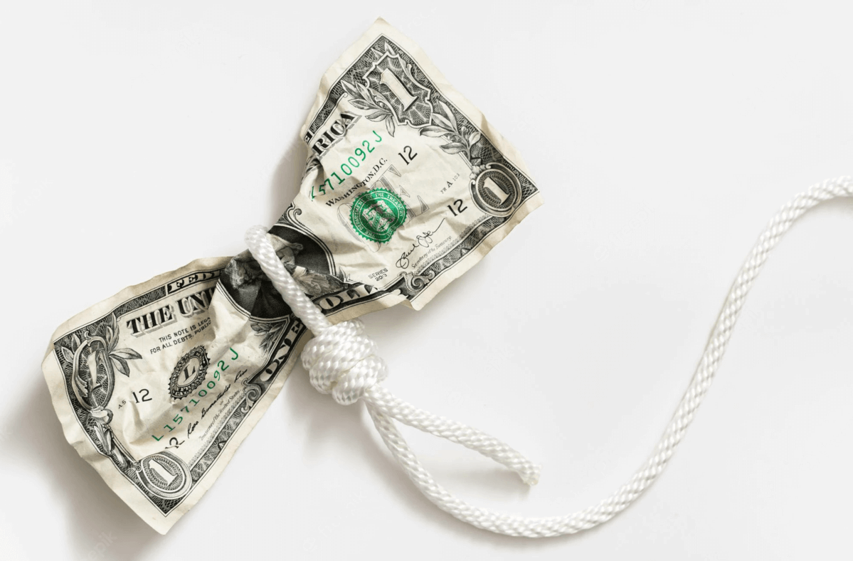 9 Money Traps To Avoid For A Healthy Financial Future